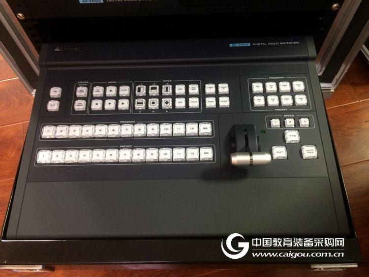 TVCOM汤威克SE-2850/MS-2850 8路高标清移动演播室集成箱载演播室
