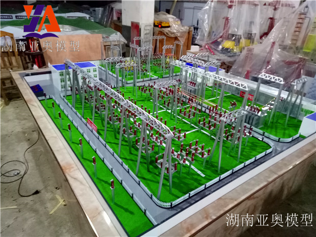 上海理工大學1000MW鍋爐機組模型