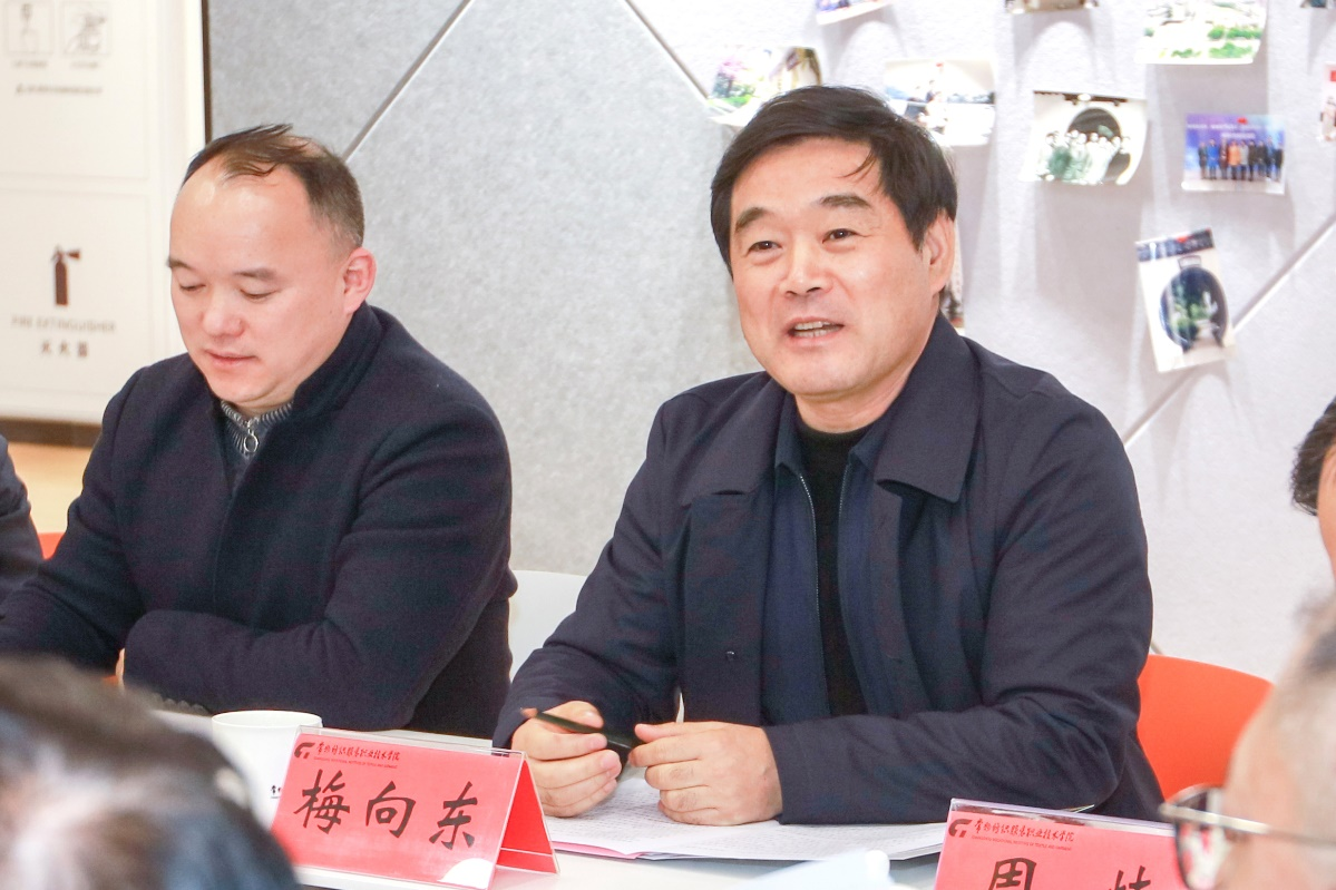 南通市副市长陈冬梅率队调研常州职业教育