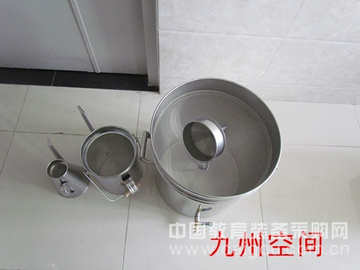 2升二级不锈钢过滤油壶生产