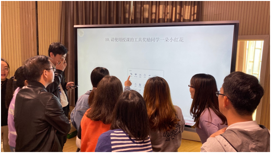 群英薈萃展風采，信息技術促提升——桂林市第十四屆展評活動圓滿落幕