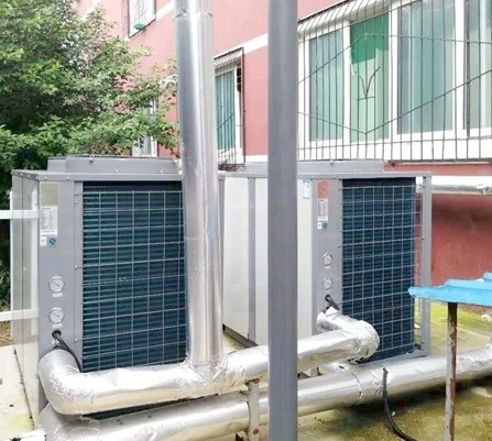 日供350噸,紐恩泰空氣能熱泵為校園熱水續航