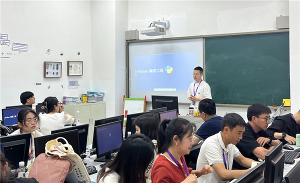 西瓜創客亮相中央電化教育館，助力創客教育專題培訓