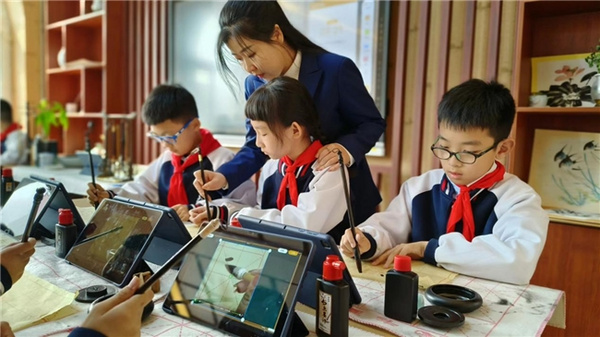 哈爾濱市阿城回民小學：“曼陀羅九宮”模式，賦能智慧教育無限拓展