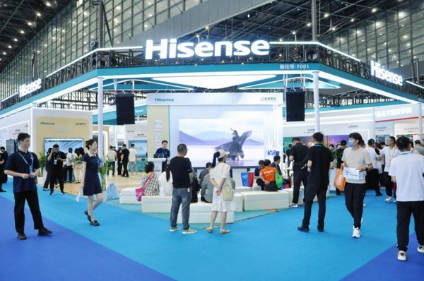 海信商用顯示亮相第六屆河南省教育裝備博覽會，場景化方案助力課堂“煥新”