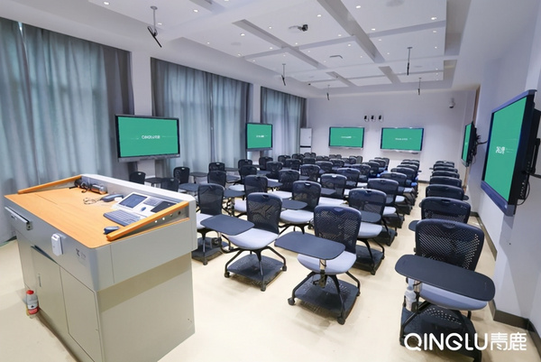 湖南师范大学的智慧教室赋能师范人才培养