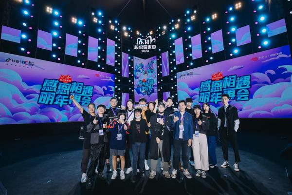 全國時尚秀導研修班在廈圓滿落幕
