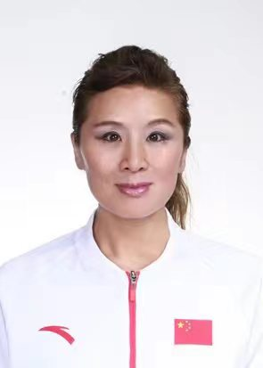 “體教融合·植根計劃”大會暨高校冰上運動賽事發展研討會在哈爾濱體育學院舉行