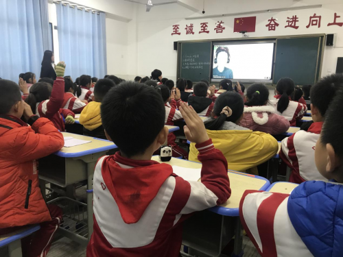 爱乐奇智慧双师助推江西东湖小学信息化改革