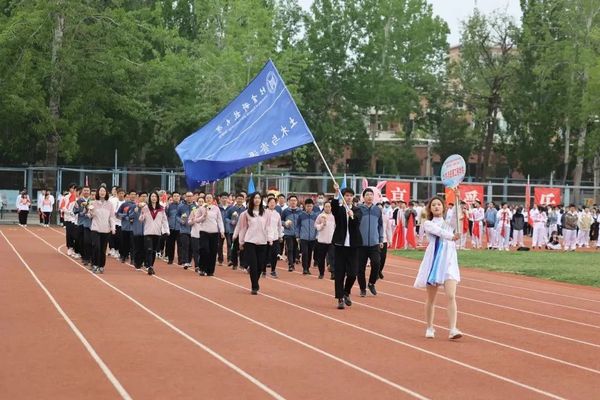 北京高校春季運動會精彩來襲